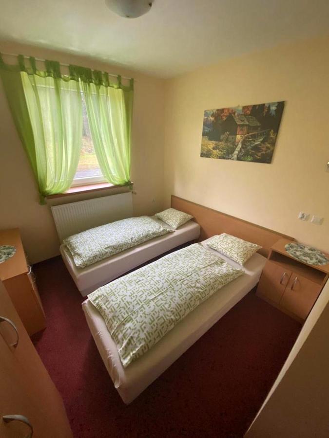 Agroturystyka Kapellanka - Kraina Wygaslych Wulkanow Wojcieszów Eksteriør bilde
